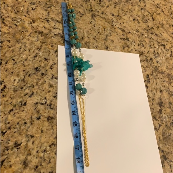 Face Mask Holder necklace - Picture 6 of 6